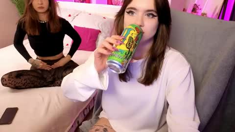 Snapshot of blackpinkkittens chatting on April 2, 2026, 10:57 am MaoLulu online show from April 2, 2026, 10:57 am