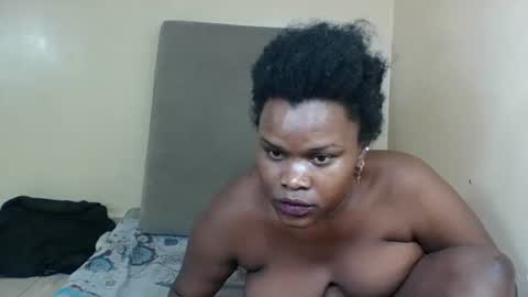 Snapshot of blacks_nastay chatting on November 3, 2025, 5:25 pm blacks_nastay online show from November 3, 2025, 5:25 pm