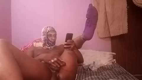 Snapshot of blacksav1 chatting on March 5, 2025, 9:48 pm blacksav1 online show from March 5, 2025, 9:48 pm