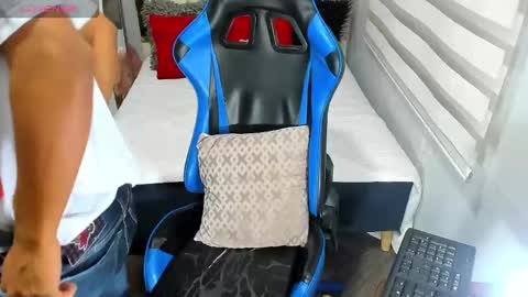 Marlon online show from October 12, 2025, 9:41 am