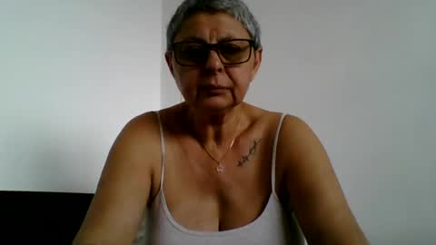 Snapshot of blackwidow05 chatting on July 16, 2026, 10:32 am Black Widow online show from July 16, 2026, 10:32 am