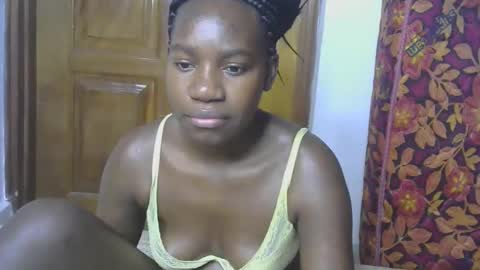 Snapshot of blahkbeauty chatting on October 14, 2025, 2:23 am VIVIAN online show from October 14, 2025, 2:23 am