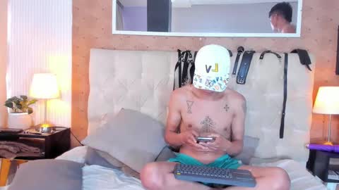 blaiine and jerry online show from November 4, 2025, 12:15 pm