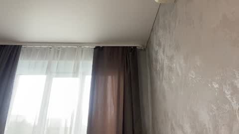 Mila online show from June 27, 2026, 12:22 pm