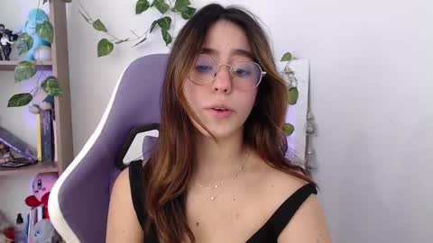   online show from January 7, 2025, 2:51 pm