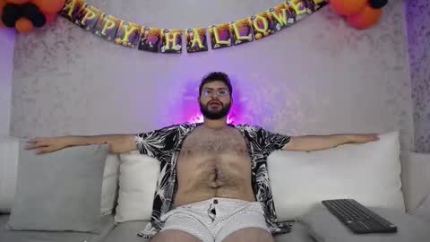 Snapshot of blake_gray_ chatting on October 30, 2025, 9:15 pm Blake online show from October 30, 2025, 9:15 pm