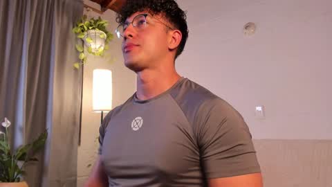 Blake Levi  Independent Model online show from January 23, 2025, 2:23 am