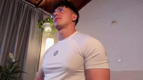 Blake Levi  Independent Model online show from February 9, 2025, 2:28 am