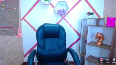 blakelovee online show from October 31, 2025, 7:04 pm