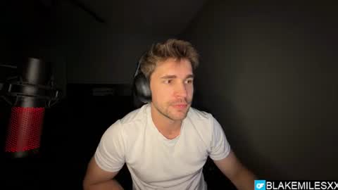 Snapshot of blakemiles2 chatting on July 8, 2026, 1:54 am Blake Miles online show from July 8, 2026, 1:54 am