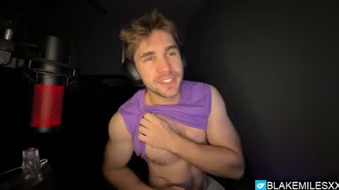 Snapshot of blakemiles2 chatting on July 13, 2026, 2:14 am Blake Miles online show from July 13, 2026, 2:14 am