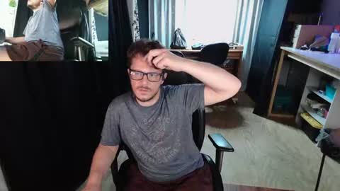 Snapshot of blakenextdoor chatting on June 17, 2026, 5:25 pm Blake Jonson online show from June 17, 2026, 5:25 pm