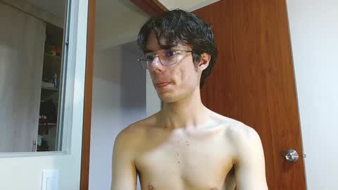 Snapshot of blakeshatter chatting on December 23, 2024, 8:03 pm blakeshatter online show from December 23, 2024, 8:03 pm