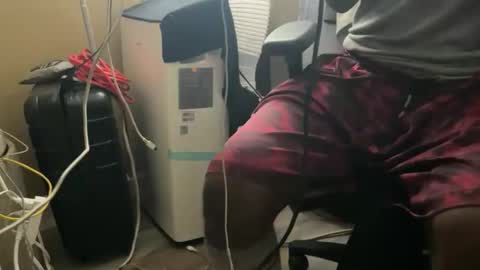 Snapshot of blakjag chatting on May 3, 2026, 4:35 pm Blackjag00 online show from May 3, 2026, 4:35 pm