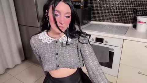 MY VIDEOS THAT WILL MAKE YOU CUM -  online show from September 29, 2025, 9:52 pm