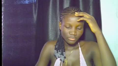 nikky00 online show from May 15, 2026, 10:22 am