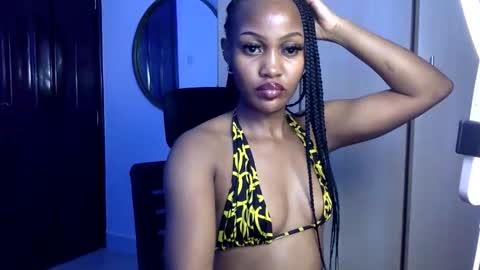 Hot ronn online show from October 30, 2025, 2:57 am