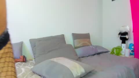 Snapshot of blazeestevezz chatting on June 13, 2026, 7:56 pm Estevez igelesteban0 online show from June 13, 2026, 7:56 pm