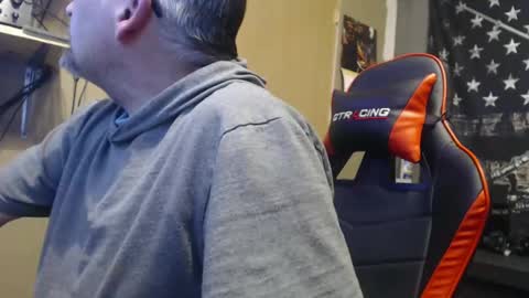 Snapshot of blazingslow chatting on December 31, 2024, 7:53 am blazingslow online show from December 31, 2024, 7:53 am