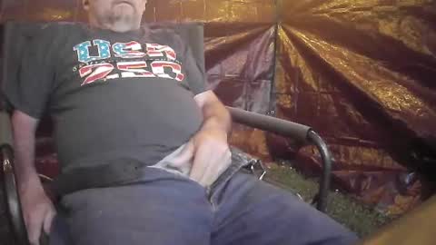Snapshot of blazingslow chatting on June 26, 2026, 5:01 am blazingslow online show from June 26, 2026, 5:01 am