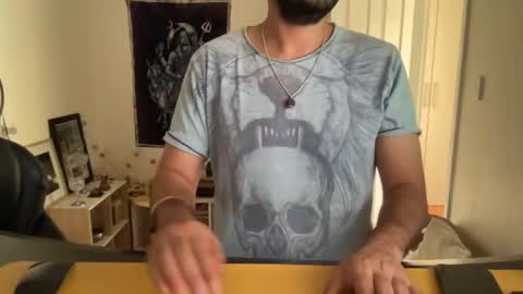 bleakshado online show from December 17, 2025, 11:33 pm