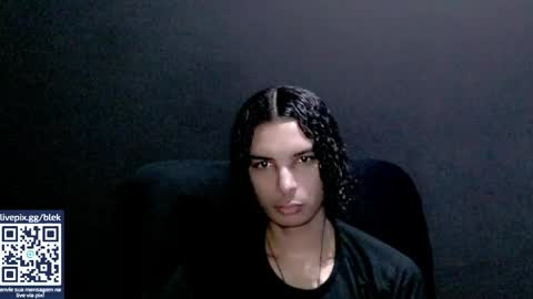 Snapshot of blek00x chatting on April 8, 2026, 10:54 pm blek00x online show from April 8, 2026, 10:54 pm