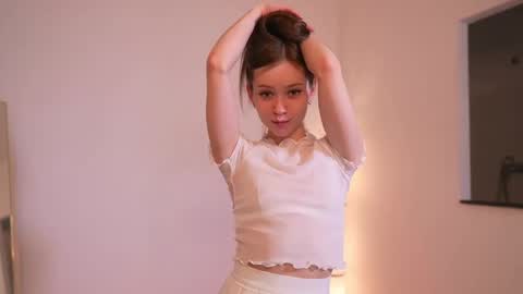 Snapshot of bless_sheila chatting on January 1, 2025, 2:30 am SHEILA online show from January 1, 2025, 2:30 am