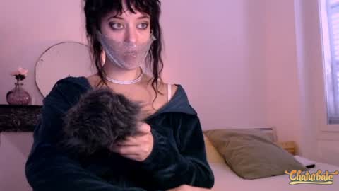 Cassandre online show from October 23, 2025, 12:15 pm