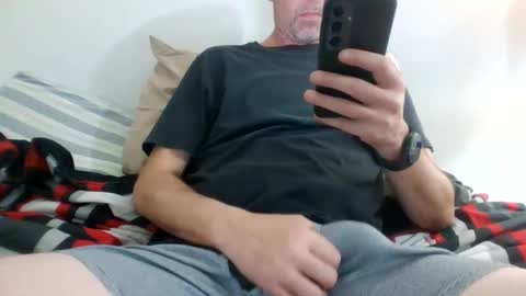 Banana boy blinky online show from December 30, 2024, 1:04 am