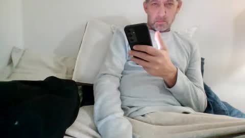 Banana boy blinky online show from January 20, 2025, 5:06 pm