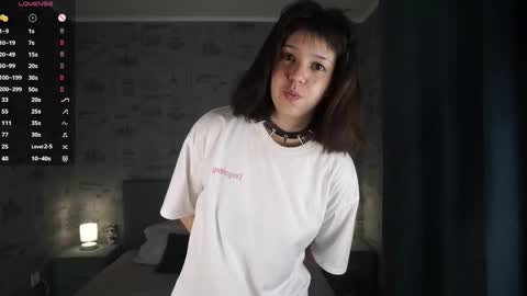 Sara online show from September 15, 2025, 10:37 am
