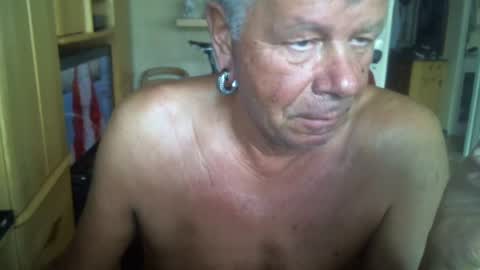 Snapshot of blixaa chatting on July 18, 2026, 9:02 am Blixaa online show from July 18, 2026, 9:02 am