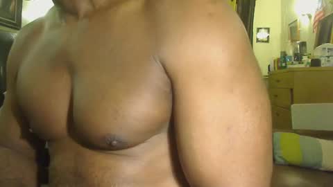 blkbiguncut10462 online show from March 1, 2025, 2:26 am