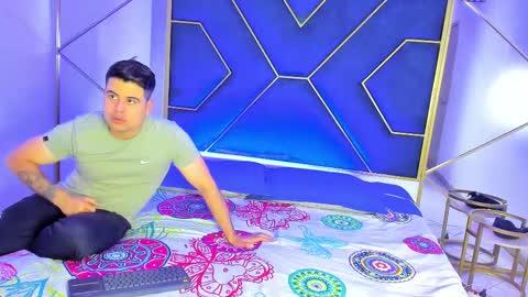 Bllack duchess online show from February 16, 2025, 12:43 pm