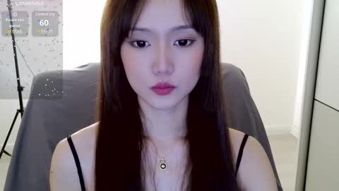 YoYo online show from December 17, 2024, 6:24 am