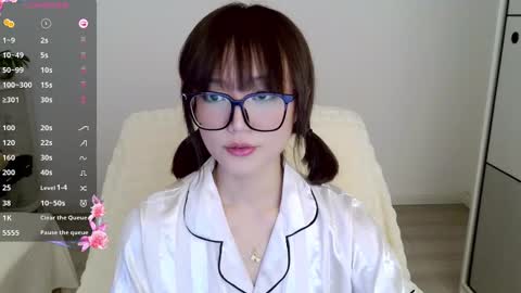 YoYo online show from March 9, 2025, 9:13 am