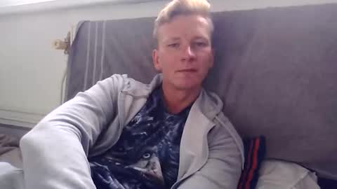 Snapshot of blondapollonl chatting on June 6, 2026, 10:20 am Apollo online show from June 6, 2026, 10:20 am