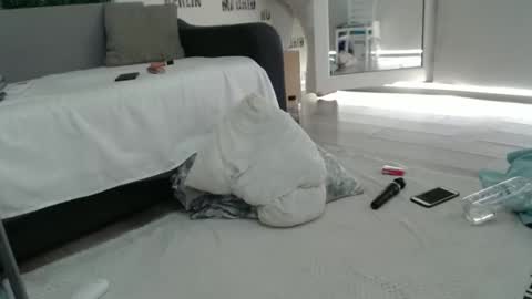 blonddaiana23 online show from February 15, 2025, 8:11 am