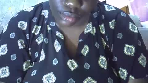 Snapshot of blonde202 chatting on November 5, 2025, 3:17 am Abbygael online show from November 5, 2025, 3:17 am