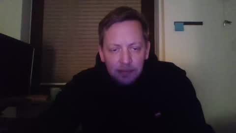 Snapshot of blonde32m chatting on December 27, 2024, 5:05 pm blonde32m online show from December 27, 2024, 5:05 pm