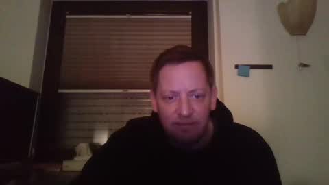 Snapshot of blonde32m chatting on January 26, 2025, 5:02 am blonde32m online show from January 26, 2025, 5:02 am