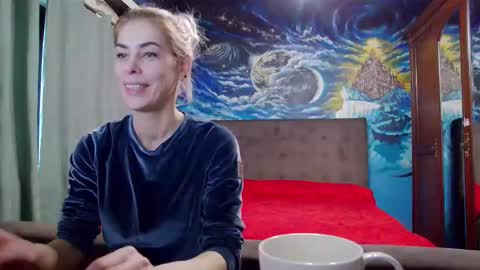 Snapshot of blonde4pasion chatting on January 23, 2025, 6:28 am blonde4pasion online show from January 23, 2025, 6:28 am