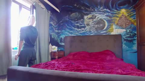 Snapshot of blonde4pasion chatting on March 5, 2025, 8:10 am blonde4pasion online show from March 5, 2025, 8:10 am