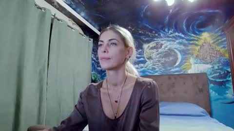 Snapshot of blonde4pasion chatting on September 20, 2025, 6:20 pm blonde4pasion online show from September 20, 2025, 6:20 pm