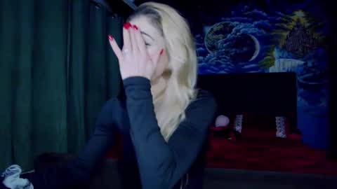 Snapshot of blonde4pasion chatting on March 1, 2026, 4:42 pm blonde4pasion online show from March 1, 2026, 4:42 pm