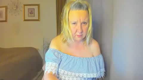 Nicole online show from January 29, 2025, 5:02 pm