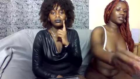 blonde_barby online show from November 1, 2025, 2:30 pm