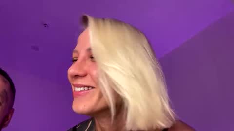 Snapshot of blonde_fuck_couple chatting on May 29, 2026, 12:19 am blonde_fuck_couple online show from May 29, 2026, 12:19 am