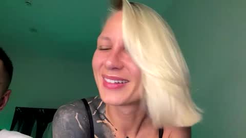 Snapshot of blonde_fuck_couple chatting on May 31, 2026, 2:13 pm blonde_fuck_couple online show from May 31, 2026, 2:13 pm