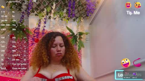 blonde_squirt_ online show from January 9, 2026, 4:54 pm